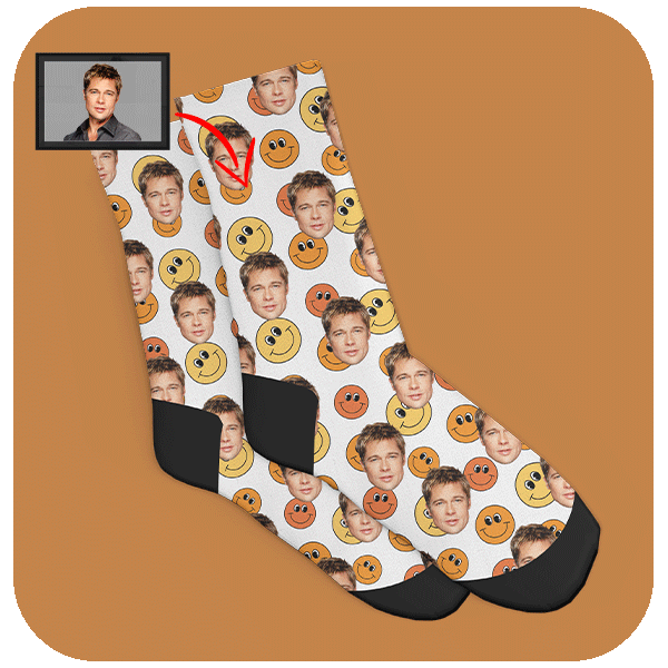Skarpetki z twarzą i radosnymi buźkami